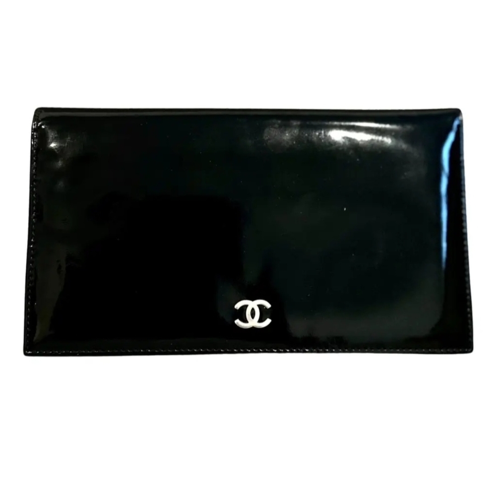 Chanel Black Patent Leather Wallet